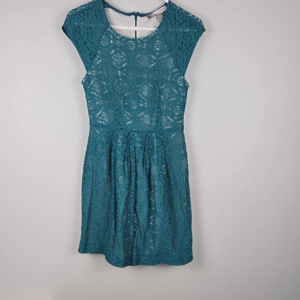 Forever 21 Teal Lace Mini Dress